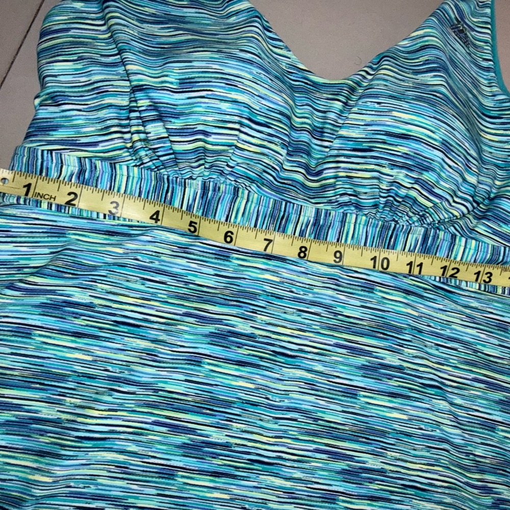 Stylish Blue and Green Halter Dress - Picture 6 of 14